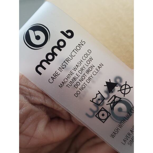 MONO Women's Yellow Solid Casual Short Sleeve Regular Fit V-Neck T Shirt Top - Picture 12 of 14